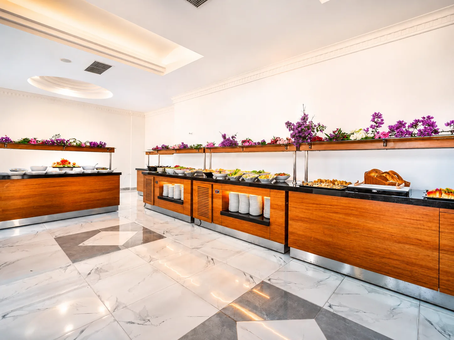 Muup Resort kapalı restoran alanı