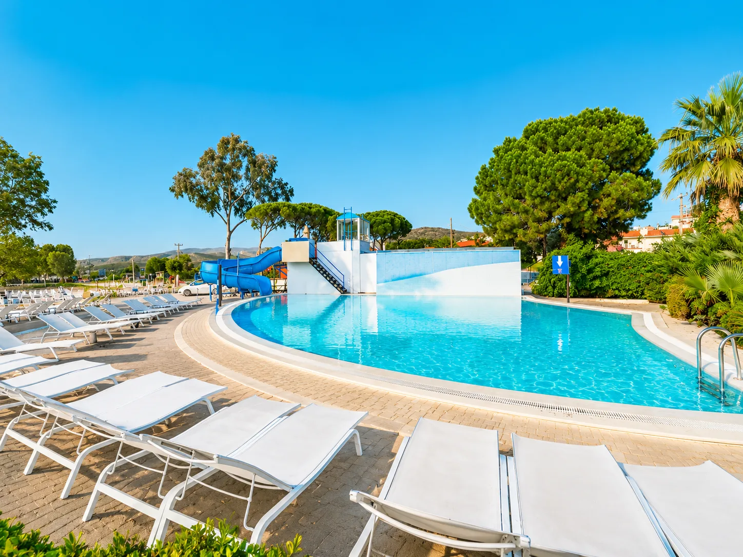 Muup Resort Çeşme gün batımı sahil